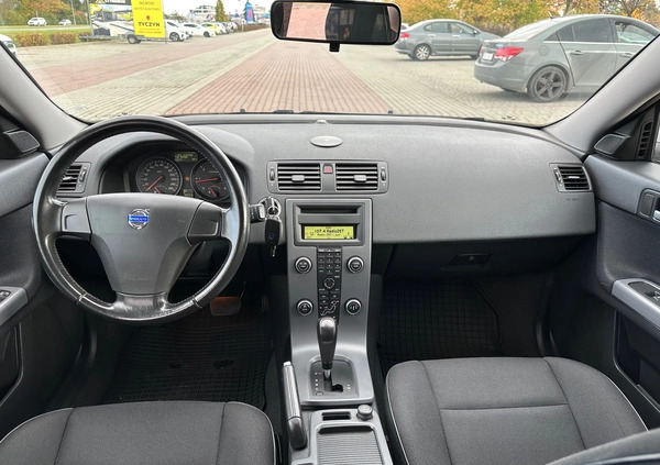 Volvo V50 cena 28800 przebieg: 188000, rok produkcji 2011 z Rzeszów małe 121